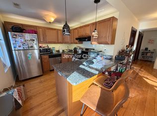 5 Smythe St #5, Brookline, MA 02445