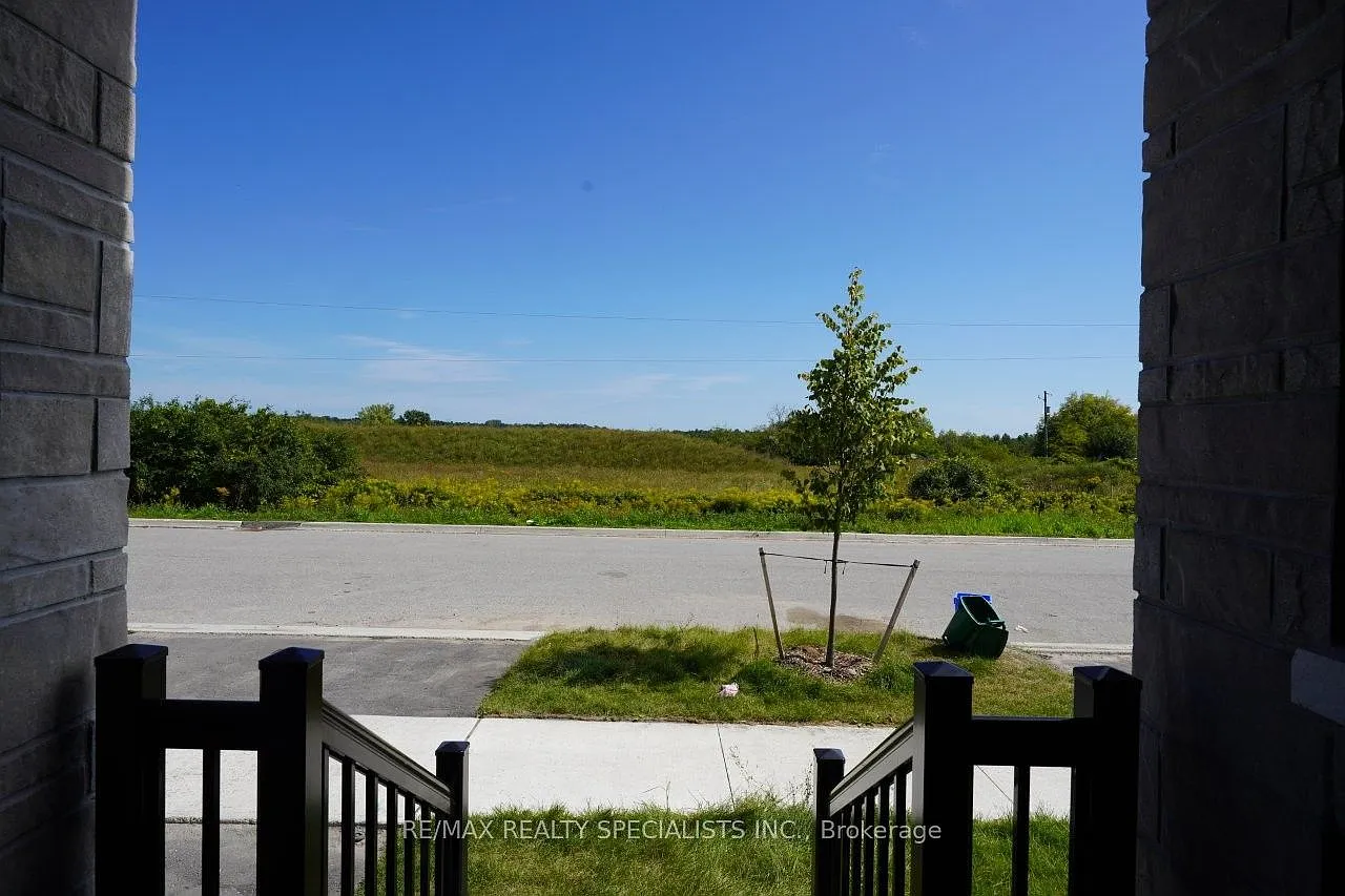 3 bed, $3,150 — Photo 3