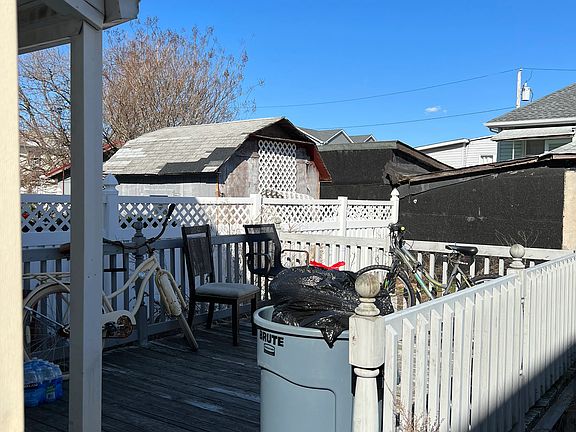 2nd image of 324 Beach 48 St House 1
