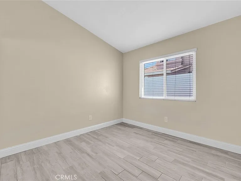501 Roosevelt St — Photo 12