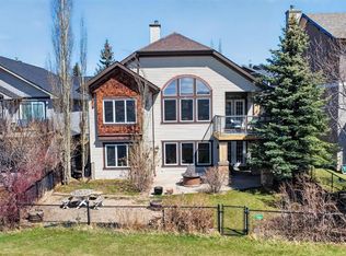 158 N Hidden Creek Hts NW, Calgary, AB T3A 6K9