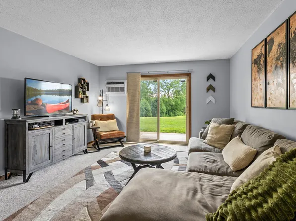 3153 Old Highway 8 APT 111, Minneapolis, MN 55418
