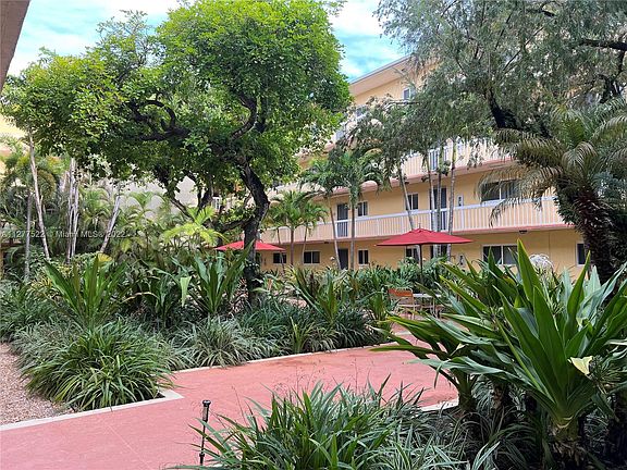 2nd image of 7707 Camino Real #B309