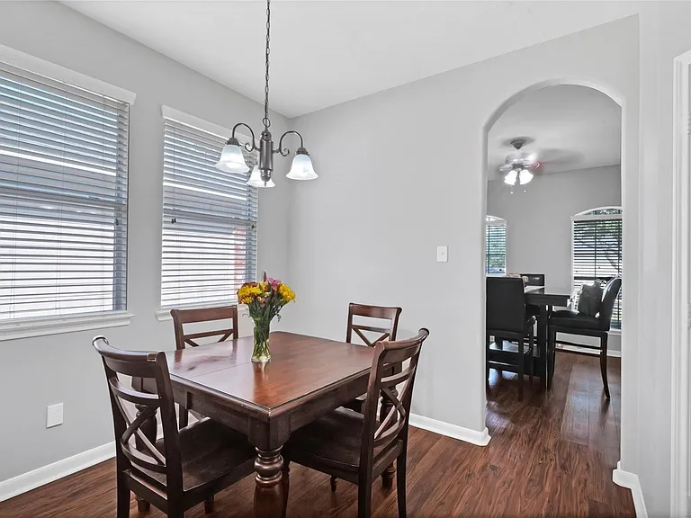 15319 Tupelo Dr — Photo 6