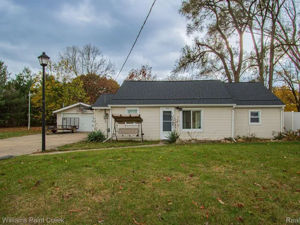 8440 Millis Rd, Shelby Township, MI 48317