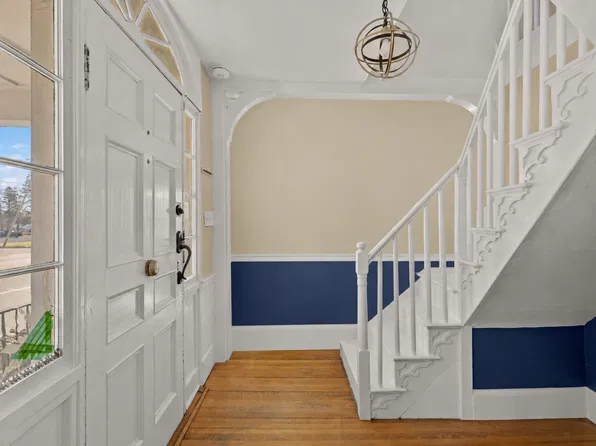 80 Lafayette Rd, Hampton Falls, NH