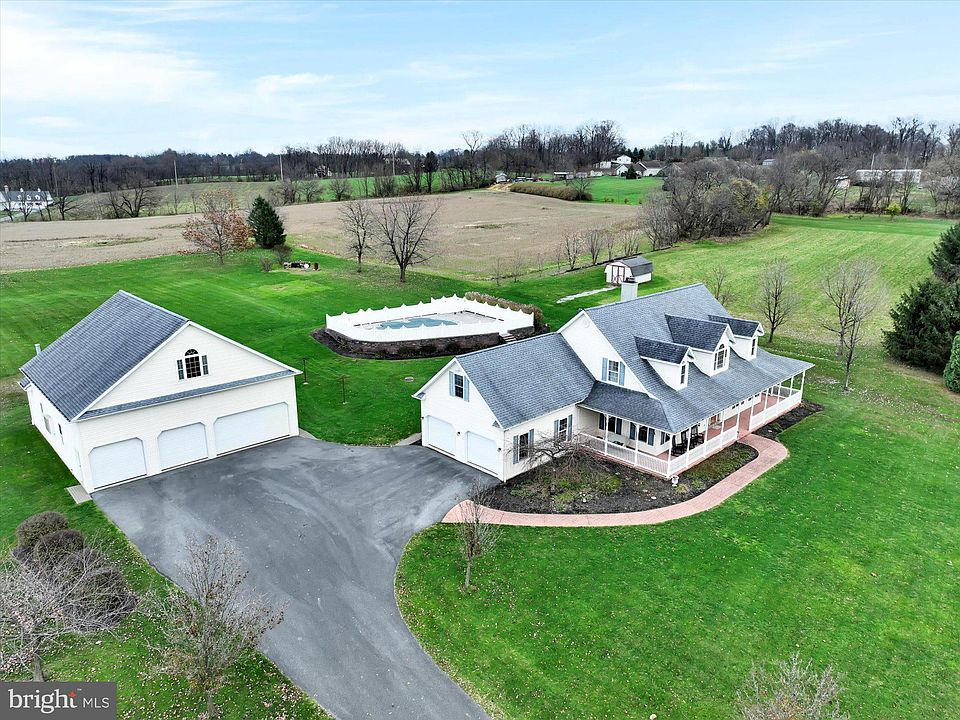 900 Houtztown Rd, Myerstown, PA 17067 Zillow