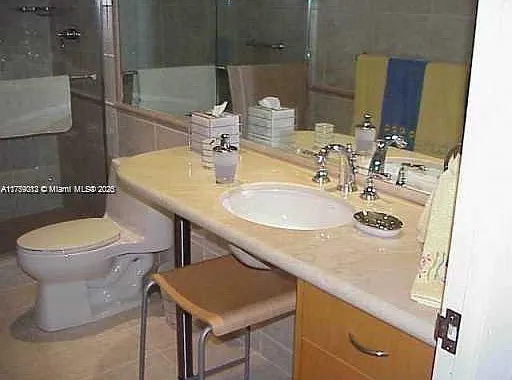 881 Ocean Dr #22F — Photo 12