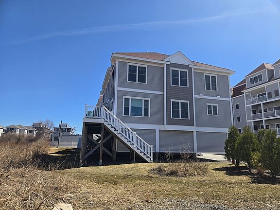 2nd image of 233 Beach Rd #B1