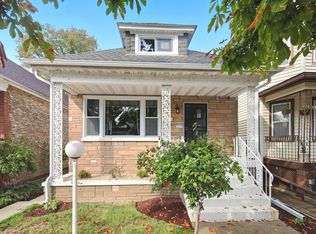 8442 S Kingston Ave, Chicago, IL 60617