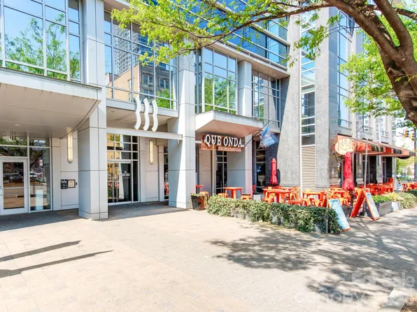 333 W Trade St Unit 2603, Charlotte, NC 28202