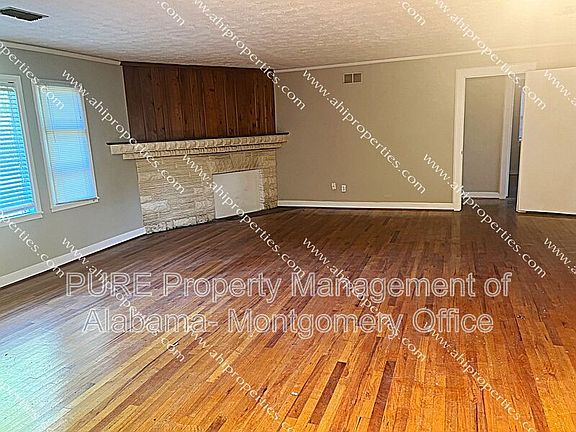 2nd image of 4260 Camellia Dr