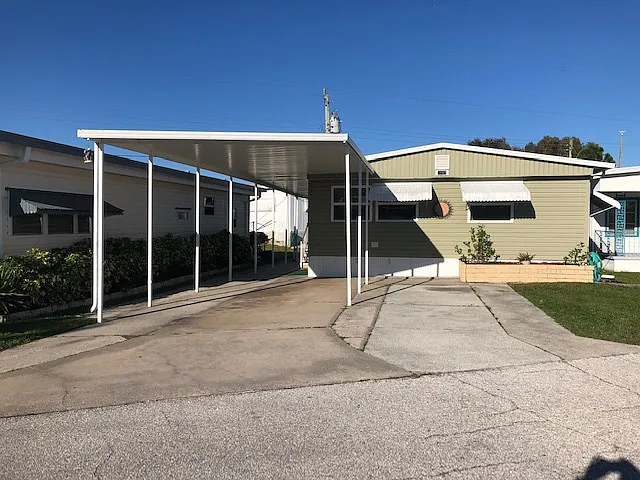 1607 Pennsylvania Ave — Photo 1