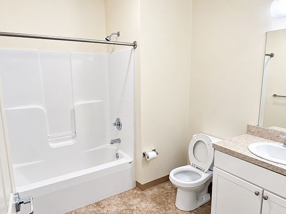 4th image of 24 Main St #204