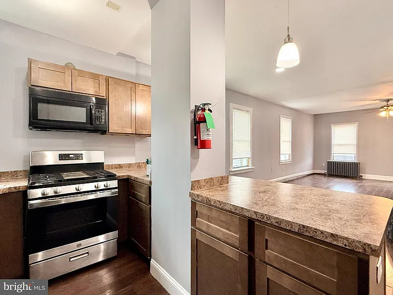 840 Cumberland St #2 — Photo 3