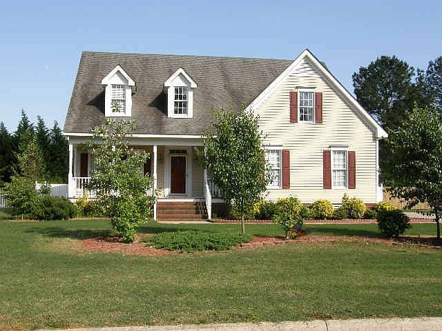 1st image of 3704 Martha Ln N