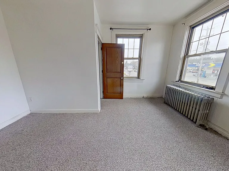 1303 Mount Rose Ave — Photo 5