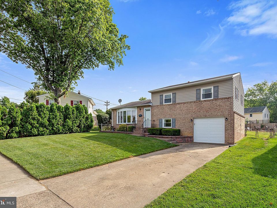 1st image of 2461 Owen Dr