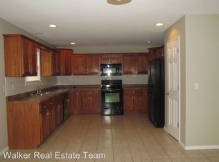 20511 Luna Rd, Waynesville, MO 65583