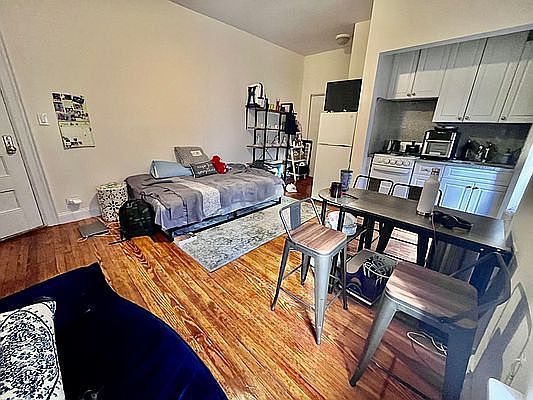4th image of 417 W 120th St APT 5X