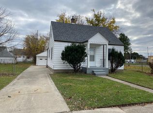7012 Cadillac Ave, Warren, MI