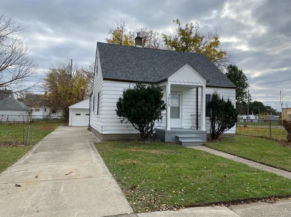 7012 Cadillac Ave, Warren, MI 48091