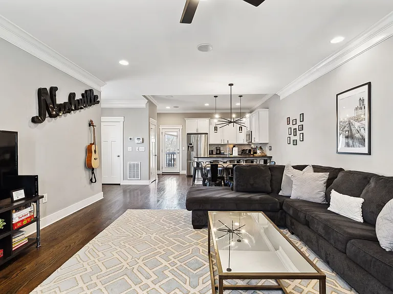 1308 Wedgewood Ave #1 — Photo 1