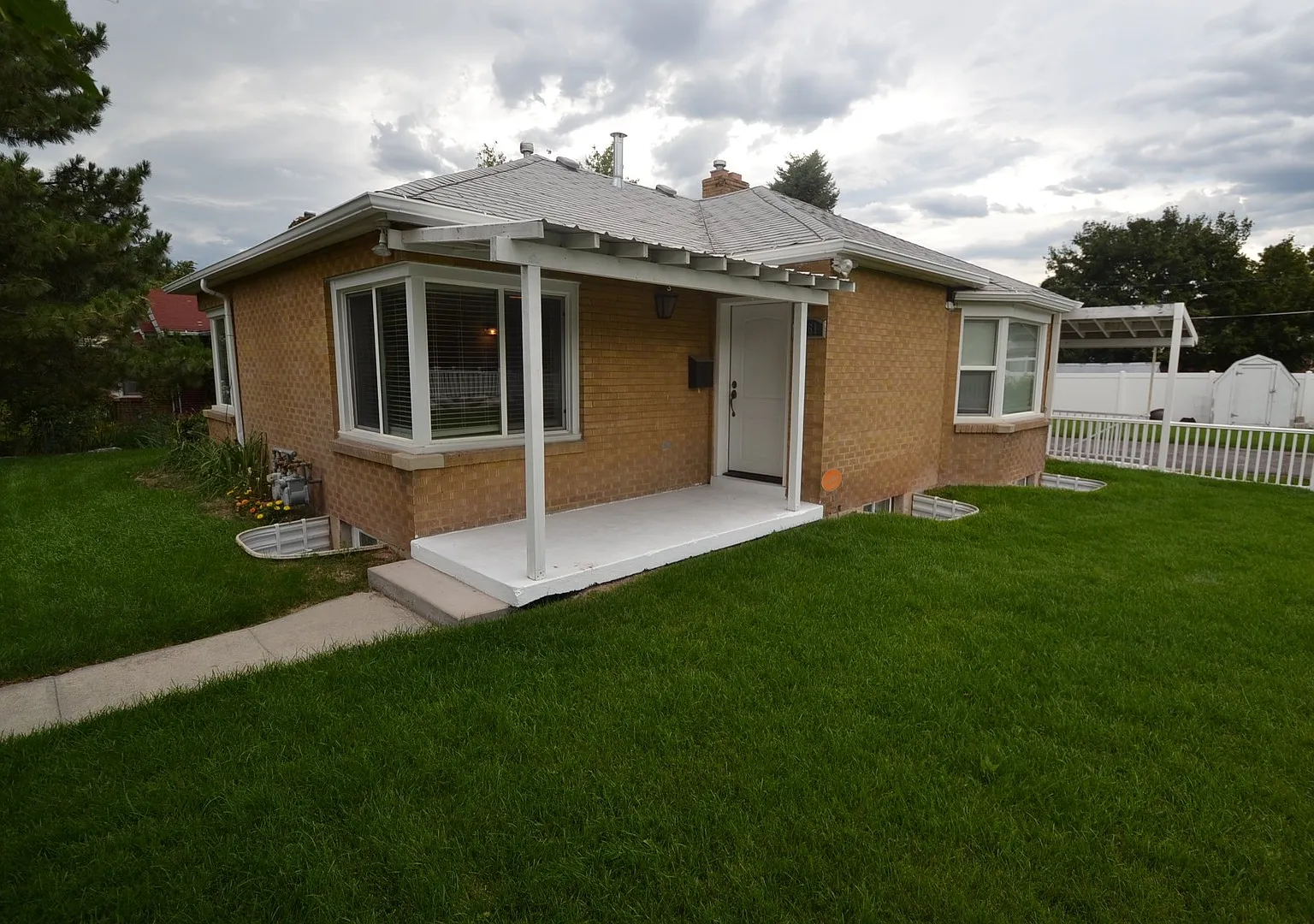 1761 E Edward Ave — Photo 1