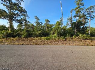 4504 E 7th St, Lehigh Acres, FL 33972