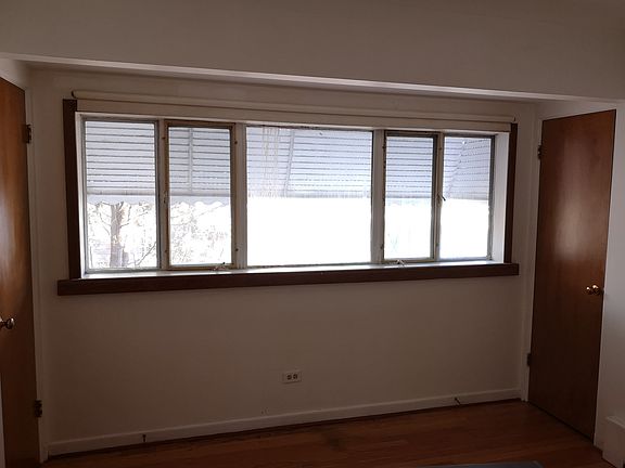 5th image of 5748 W Capri Ln