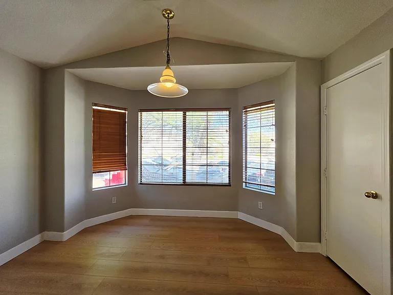7724 Pacific Rim Ct — Photo 16
