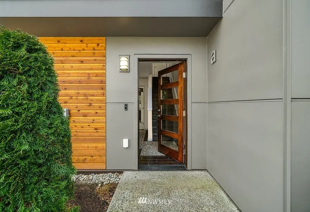 6650 Corson Avenue South, Unit A — Photo 2