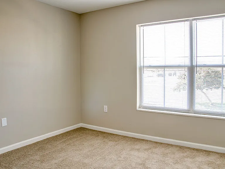Brennan Pointe I — Photo 10