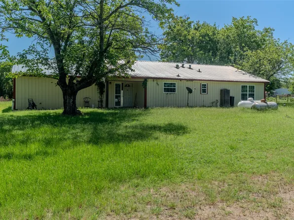 1611 County Road 4104, Greenville, TX 75401