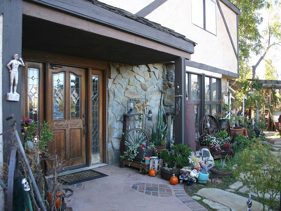 2nd image of 23100 8th St
