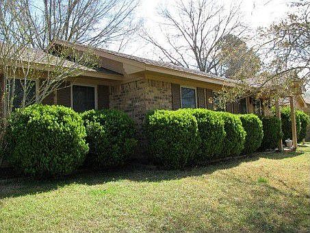 4th image of 206 Valley Ln