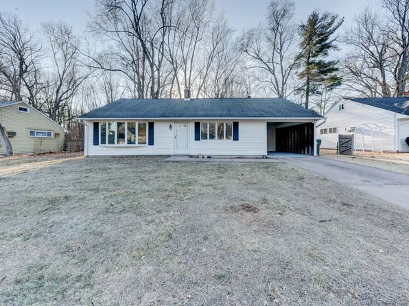 178 Manor Circle, East Hartford, CT 06118