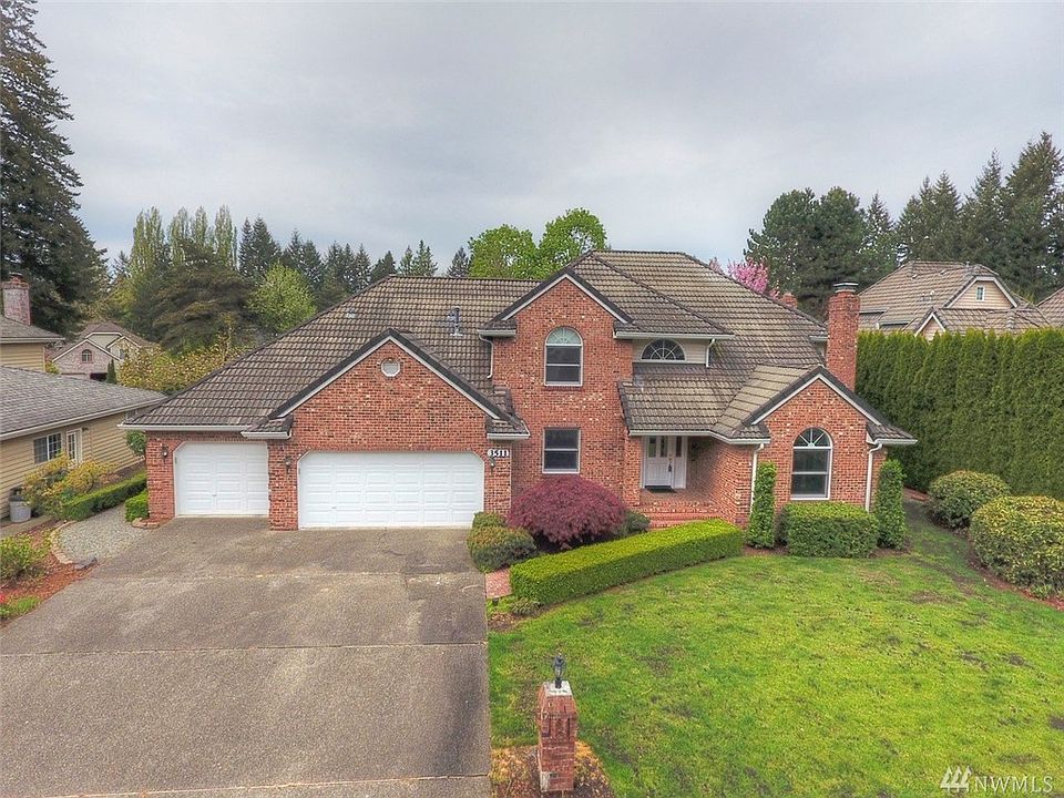 1st image of 3511 Gainsborough Ct SE