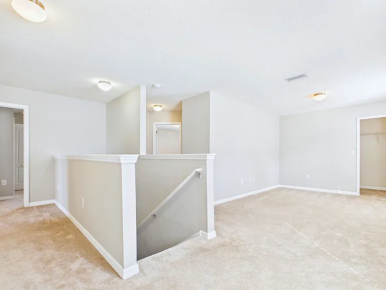 14517 Dunrobin Dr — Photo 33