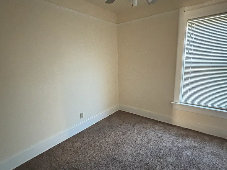 1723 N Cass St #2 — Photo 5