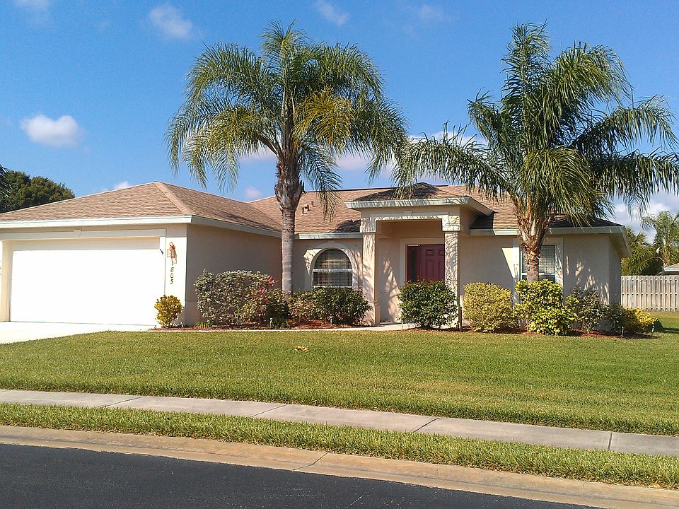 1st image of 1805 Finch Ln SW