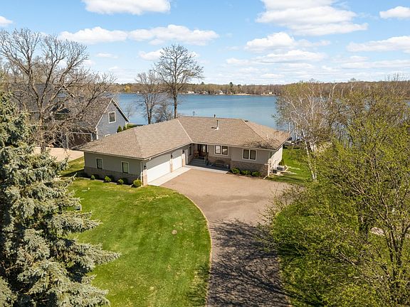 5th image of 27225 Bayshore Dr NW