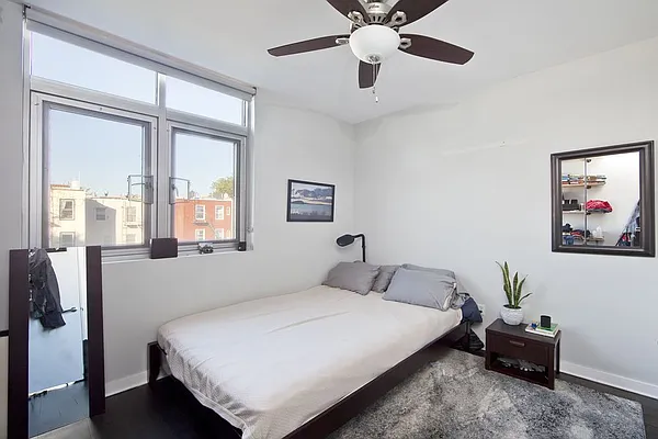 Sold by Bold New York | media 27