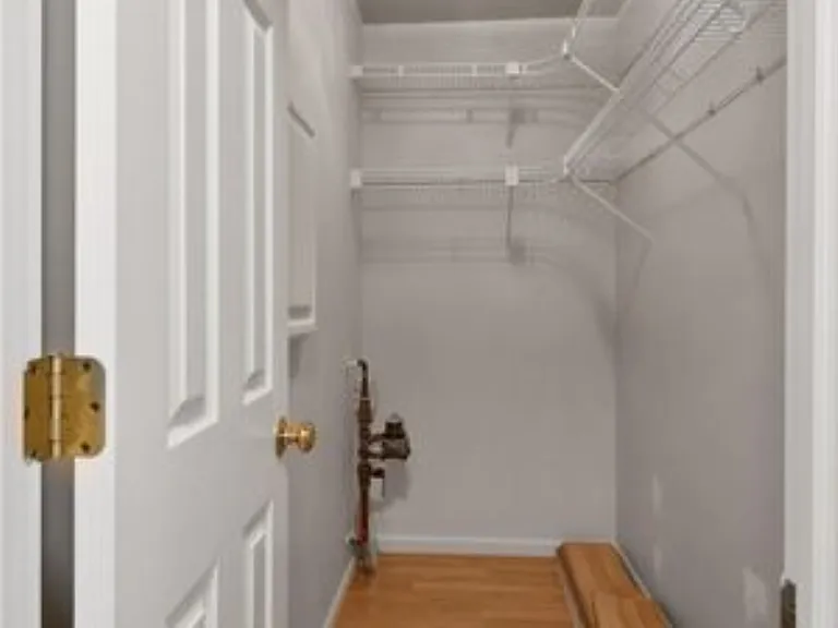 973 Misty Glen Dr — Photo 7