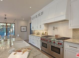 924 N Beverly Dr, Beverly Hills, CA 90210 | Zillow