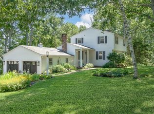 2 Spoondrift Ln, Cape Elizabeth, ME 04107