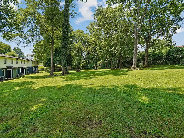 The Ashley Exterior Community