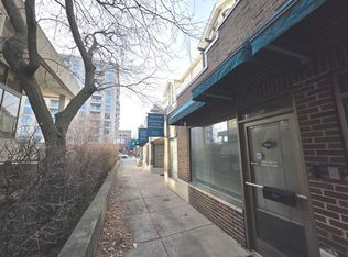 8019/8021 N Lincoln Ave, Skokie, IL