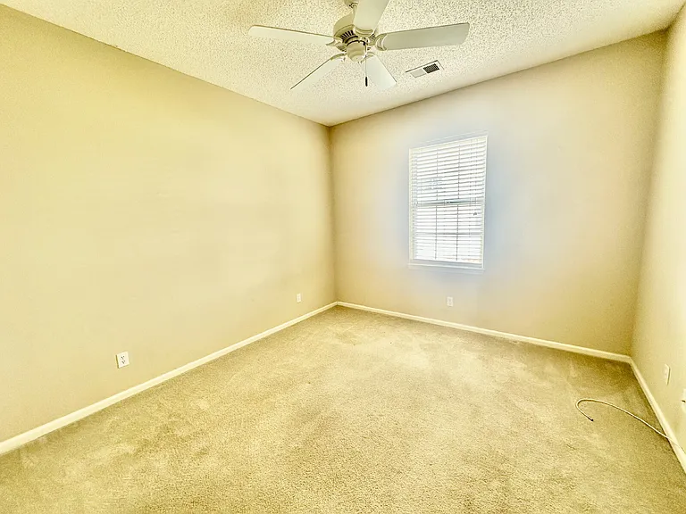 39 Tallow Dr — Photo 21