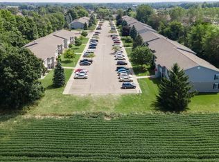 1752 Raleigh Ave APT 2, Lapeer, MI 48446